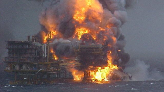 View of a oil rig on fire at Piper Alpha due to lack of maintenance