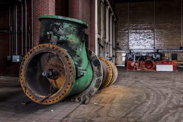 Large Pipes in need of maintenance